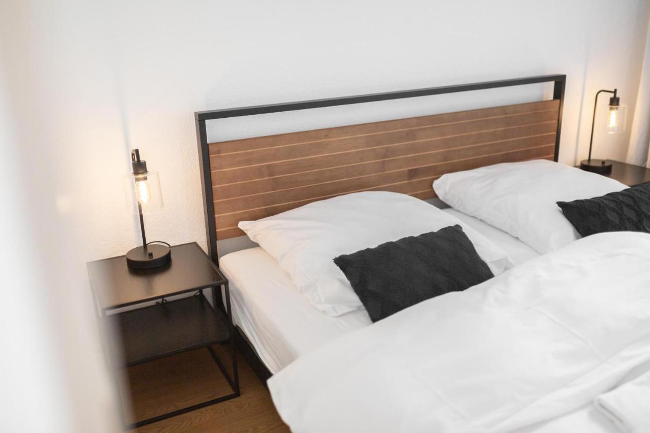 Koje Drei I Zentrales Apartment Mit Parkplatz Бремерхавен Екстериор снимка