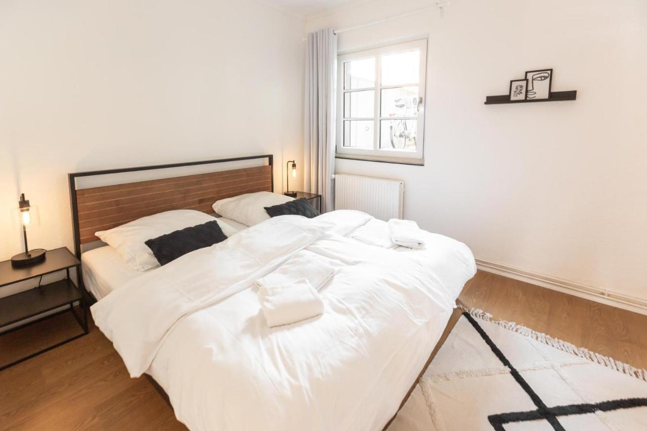 Koje Drei I Zentrales Apartment Mit Parkplatz Бремерхавен Екстериор снимка